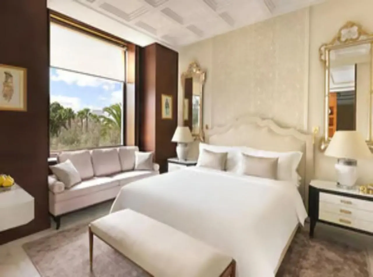 Hotel Luxury Villa Near Delhi Airport New Delhi