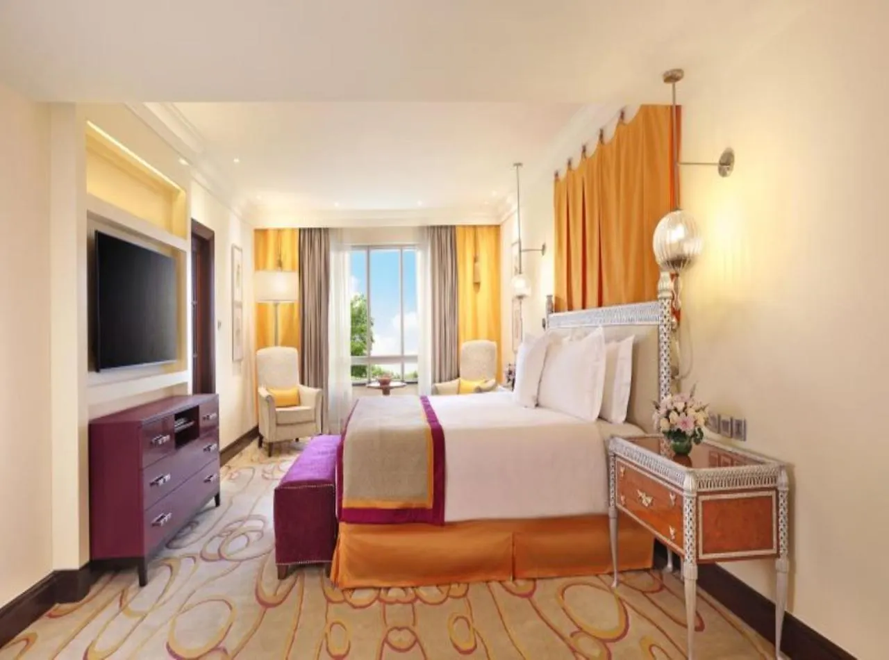 Hotel Luxury Villa Near Delhi Airport New Delhi