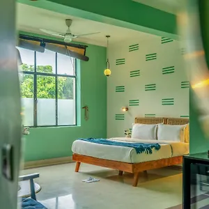 Letsbunk Poshtel&suites Neu-Delhi