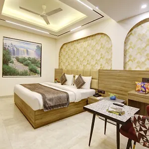 Venus Plaza- Near Delhi Airport Neu-Delhi